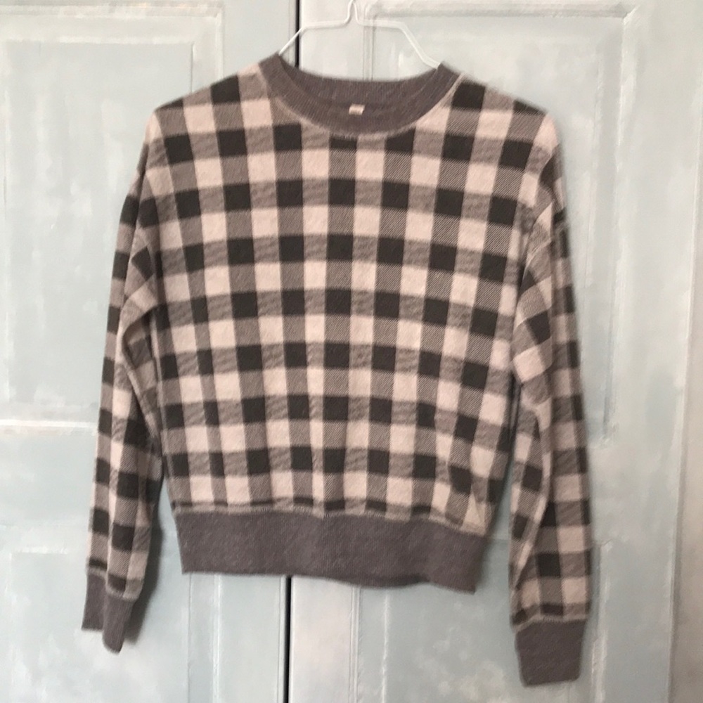 DIESEL Sweater in Size Small . Colour: plaid grey and dark grey .